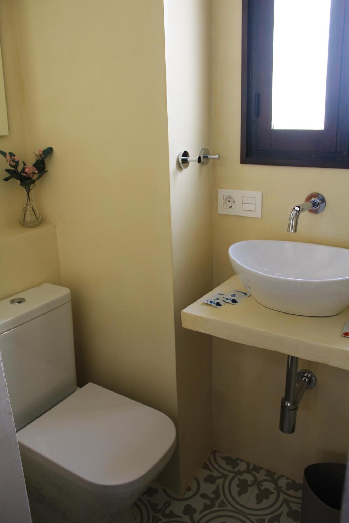 Pension Sevillano Nerja Exterior photo